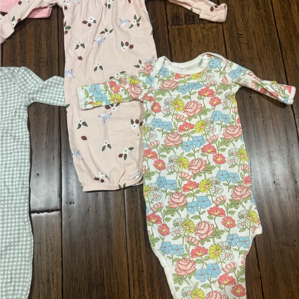 Set of Four Baby Sleep Sacks with Floral and Checkered Patterns